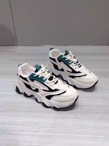 Tuta Dongjun Sepatu Sneakers Wanita Sport Shoes KB33