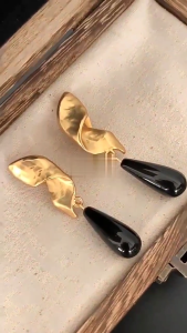 YOKO Anting Wanita Bentuk Water Drop Spiral Anti karat dan Anti Luntur Anting Wanita Dewasa Asli Anting Jepit Korea Style E1-26