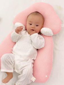 หมอนเด็ก หมอนเด็กทารก หมอนสำหรับเด็ก ปลอบประโลม + รูปทรง ปรับได้สามด้าน ออกเหงื่อไม่อับชื้น หมอนกันสะดุ้ง หมอนหลุมหัวทุย หมอนเด็ก หมอนทารก - Lazada