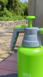 ISKU Pressure Sprayer 1L/2L: Alat Semprot Tanaman Manual Praktis