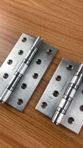 Vincitory Engsel Pintu Stainless 3 Inch | Engsel Pintu Rumah Murah | VINCITORY ENGSEL STAINLESS 3 X25X25(12) | 304