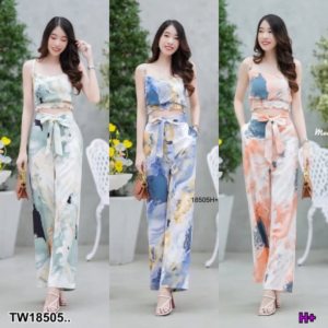 B18505  set 2 ชิ้น เสื้อครอปสายเดี่ยวลายมาเบิ้ล + กางเกงขายาวผูกโบว์เอวSet of 2 pieces: a single-breasted crop top with