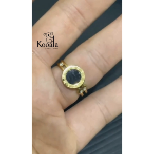Cincin Titanium Roma Bulat Hitam Perhiasan Cantik Wanita Model Casual Sederhana Terbaru
