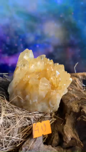 bụi đá thạch anh Citrine tự nhiên lấp lánh vũ trụ năng lượng