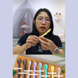 Monee ช้อนซิลิโคน Kitty Baby Spoon Step 2