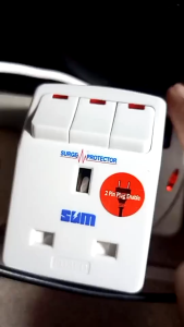 SUM S133N 3Way Adaptor With Neon Individual Switch (SIRIM)