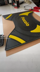 Fazzio Karpet Motor Fazzio Bahan Karet Premium Tebal