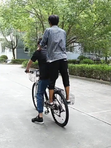 ตะกร้าจักรยาน ตะกร้าเหล็กสแตนเลส ตะกร้าแขวนพรม จักรยาน ตะกร้าพับได้ เหล็กหนา แข็งแรงทนทาน รับน้ำหนักได้ถึง 20กก