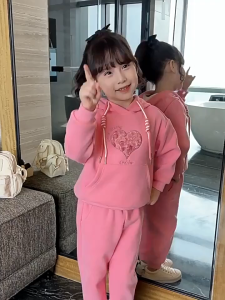 oKME ชุดกันหนาวเด็ก ชุดสูทสเวตเตอร์สำหรับเด็กผู้หญิง ชุดสองชิ้นสำหรับฤดูใบไม้ร่วงและฤดูหนาว