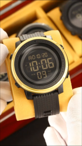 SKMEI 2215 Jam Tangan Sport Digital Pria Strap Rubber Anti Air Original