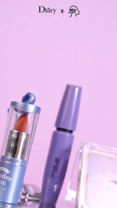 Sữa tắm Sáng Da Hạt Tẩy Tế Bào Chết Diary Bright Shower Scrub  250mL (Hương Romantic )