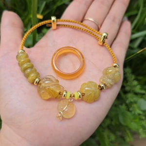 Q193 Vòng ngũ điếu cỏ 4 lá hồ ly tỳ hưu túi tiền Thạch Anh Tóc Vàng treo móc kim tiền V10k cho Thổ và Kim - Phong Thuỷ TUDO P