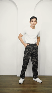Celana Cargo Doreng Panjang Pria & Wanita Slim-Fitting Regular
