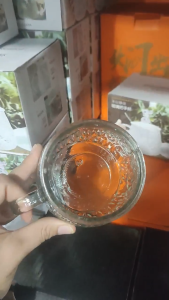 Cốc thuỷ tinh sang trọng có quai nắp nhựa có gắn gấu siêu xinh trong suốt bóng loáng