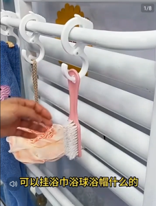 Plastic Hooks with Snap ring Wardrobe Rails S Hooks