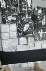 สายรัดหน้าอก แบบแบน 3 แถว เสื้อกล้ามทอม เสื้อกล้าม ยืดหยุ่น ระบายอากาศ ใส่สบาย รัดหน้าอก กระชับสัดส่วนร่างกายA15