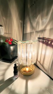 Essential Oil Burner Electric with Lamp. FREE ESSENTIAL OIL