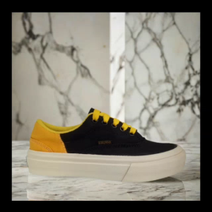 Sepatu Anak Sekolah Terbaru: Sneaker Kasual Santay Skate Warna Hitam Kuning