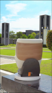 Quinton Maple 360 Car Seat