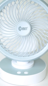 Quạt Sạc Tích Điện Để Bàn Đa Năng COMET CRF1506 7W 4 Cấp Độ Gió Xoay 90 Độ Để Bàn Văn Phòng