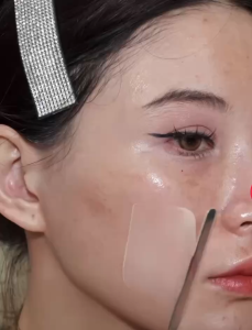 yaya shop- บีบีครีมรองพื้นกันน้ำสุดพลังง ปริมาณ30ML กันแดดกันน้ำกันเหงื่อ ปกปิดดีเยี่