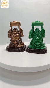 Tượng Phật Di Lặc nâng thỏi vàng cao 12cmtượng mạ màu đồng xanh ngọc mang đến may mắn tài lộc sức khỏe và là biểu tượng của sự sung túc về tiền bạc [Tượng Vạn Phước]