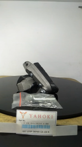 Karet Step Depan Barstep CB 150 R Merk Yahoki