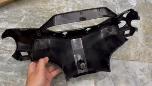 Bợ cổ sau xe Winner x Ver3 đời 2022 2023 2024 Vị trí ở phía sau