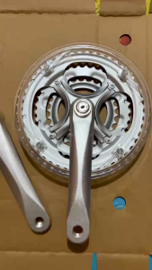 Bộ đùi đĩa xe đạp thể thao chất liệu nhôm 3 tầng 28-38-48 màu trắng