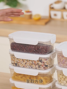 Haloday กล่องเก็บอาหาร เก็บเนื้อสัตว์ผักผลไม้และเม็ดพืช สามารถนำเข้าไมโครเวฟได้ มีซิลิโคนกันรั่วซึม