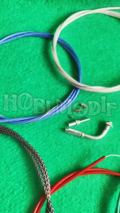 KABEL GAS SERAT 210CM KABEL GAS SPONTAN KABEL GAS SERAT CARBON HARGA 1 PCS UNIVERSAL MIO SOUL SPORTY BEAT POP FI ESP DELUXE VARIO 110 125 CLICK 150 160 PCX NMAX AEROX LEXI PCX / Kabel Gas Serat Carbon Thailand 200 CM Universal HARGA SATUAN NEPEL KUNCI L