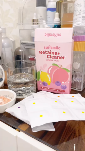 เม็ดทำความสะอาด รีเทนเนอร์ ขจัดคราบและกลิ่นเหม็น Sunsmile เม็ดฟู่ล้างรีเทนเนอร์ 30 เม็ด