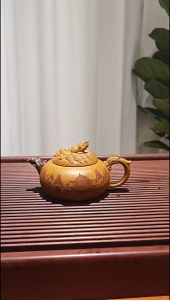 Ấm Tử Sa Nghi Hưng Long Đầu Du Thiên 320 ml (Long Cô Kim Sa)