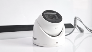 DS-2CE76K0T-LMFS(3.6mm)(O-STD) กล้องวงจรปิด Hikvision HDTVI Dual-Light 5MP จำนวน2ตัว