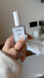 สีทาเล็บกึ่งเจล สีเล็บ U-DELI U-689 สีเล็บเทาอ่อน ทาเล็บสวยๆ สวยหรู ดูแพง ไม่ต้องอบ Pigmetแน่น สีสวย  ไร้กลิ่นฉุน