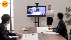 Giá treo tivi di động AVA1500-1P(32″-75″) có khay gắn Camera