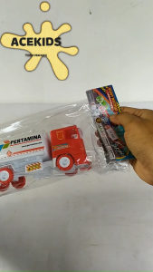 Mainan Truk Pertamina Gandeng Diecast Truk Pertamina Berjalan Sendiri