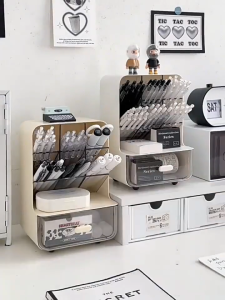 แถมสติ๊กเกอร์ กล่องปากกาตั้งโต๊ะ กล่องใส่ปากกา ทรงสูง มีลิ้นชัก กล่องใส่เครื่องเขียน มีขาตั้ง