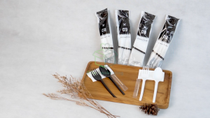 [25 PCS] Sendok Garpu Set Plastik Tisu Tusuk Gigi Higienis Set Sendok Garpu Plastik Tebal Putih Hitam Bening Sendok Kemasan Plastik Catering Set Sendok Garpu Ecer Set Sendok Steril Premium Sekali Pakai