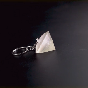 Gantungan Kunci Unik Bentuk Berlian Permata Diamond Keychain