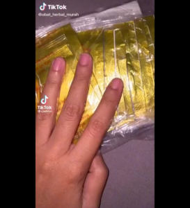 (BISA COD) ORIGINAL ISI 40 PCS KINOKI GOLD 4 BOX KOYO KAKI TUMIT - PENYERAP RACUN TELAPAK KAKI - FOOT KINOKI DETOX KAKI