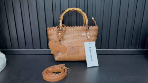 Túi T0te Chl0 Đan Tre Độc Lạ Xinh Xắn Size 20cm (Auth Tuồn)