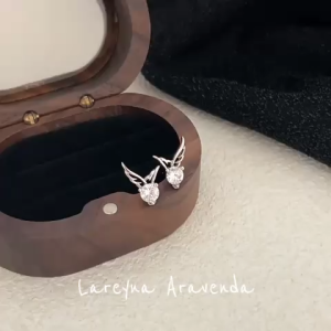 Lareyna Aravenda Anting Wanita S925 Sayap Angel Kristal Korea Style AT047