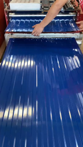 เมทัลชีท ลอนลูกฟูก ลอนผนัง ลอนฝ้า ทำเค้าเตอร์ กว้าง90ซม. (ทับซ้อนเหลือ85ซม.) ยาว0.50-1.50เมตร สีล้วน สีลายไม้