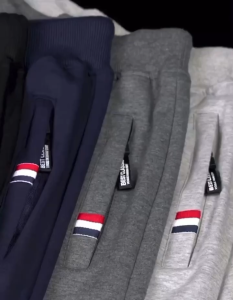 กางเกงลําลองผู้ชายกางเกงกีฬาผ้าฝ้ายกางเกงทรงตรงสีทึบแฟชั่นเรียบง่ายทรงหลวมไซส์ใหญ่ (M-6XL)