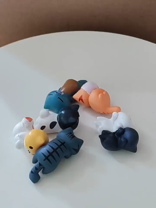 Creative Resin Car Decor Center Console Navigator Screen Lying Animal