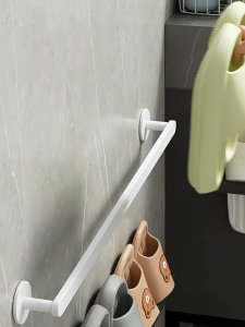 Kệ để dép treo khăn ECOCO hợp kim Nhôm tĩnh điện thế hệ mới Giá cài vung nồi nhà bếp đa năng không khoan tường cao cấp