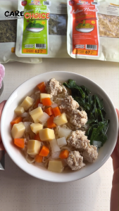 C999 แคร์ช้อยส์ บะหมี่ญี่ปุ่น พร้อมเครื่องปรุง สำหรับเด็ก 8 เดือนขึ้นไป บะหมี่อบแห้ง บะหมี่หยก บะหมี่ผักโมโรเฮยะ