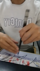 [HCM] 5 Đôi Đũa Inox 304 Mạ TiTaNium Chống Trượt ( hai màu đen và vàng)- Đũa INOX Cao Cấp- Đũa TITAN - Đũa Châu Á- Đũa Hàn Nhật Trung.