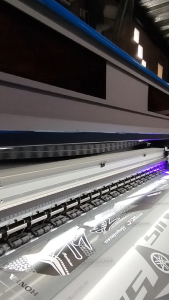 Striping Transparan UV Beat New 2019 Sampai 2021 - Aksesoris Stiker Striping Transparan Motor Beat Street New Beat Delux Iss Custom Desain - Kode BN-UV - 420 Design